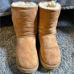 Women’s Size 8 Ugg Boots